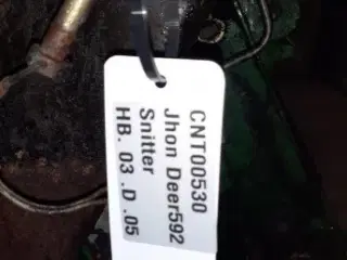 John Deere 592 Snitter