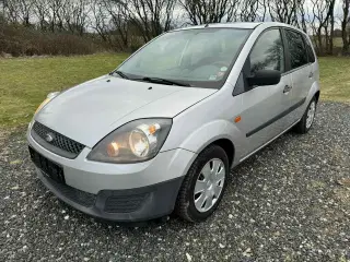Ford Fiesta 1,3 Ambiente
