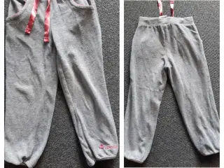 Str. 98 - 98/104 Pigetøj