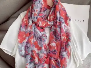 Multifarvet tørklæde med kvaster
