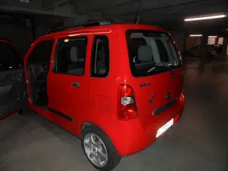 Suzuki R 1,3 Meget velholdt.