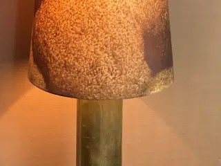 Granat lampe.