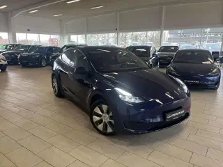 Tesla Model Y  RWD