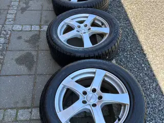 17” Vinterdæk på Dezent alufælge