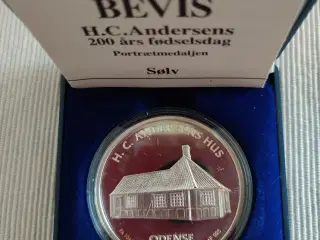 Møntsamling af H. C. Andersens 200 års fødselsdag.