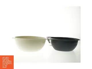 Sæt af skåle med låg fra Tupperware
