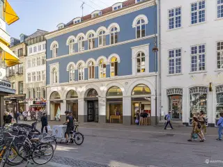 Kontorlokaler  med adgang til terrasse - nær Kgs. Nytorv og Metro m.m.