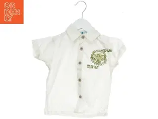 Hvid skjorte med print fra Little One (str. 86)