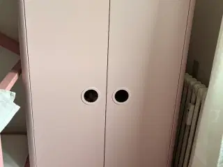 Garderobeskab 