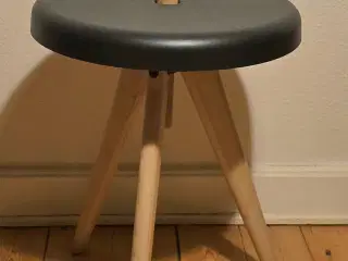 Menu x Norm Flip Around bord/taburet