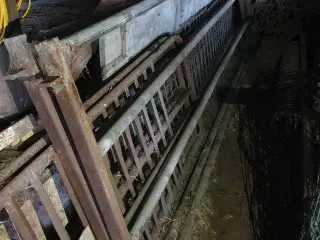 2 låger af jern 4 meter 