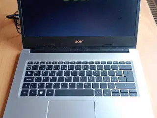 Acer bærbar computer sælges