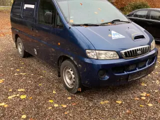 Hyundai h1  2,5 CRDI  årgang 2006