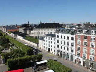 Byens Bedste Lejemål med Rigtig Kongelig Nabo