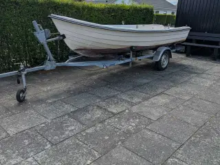 Båd med trailer 