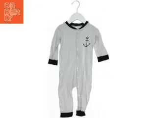 Babydragt med anker fra H&M (str. 74)