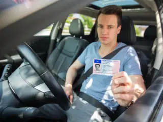Køb dit kørekort lovligt online uden eksamen eller