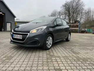 Peugeot 208 1.2 årgang 2015