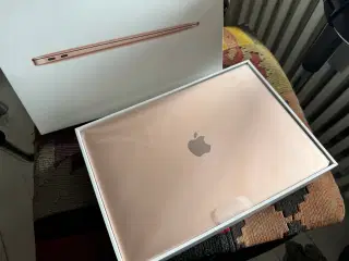 Macbook Air 13" 2020 GOLD