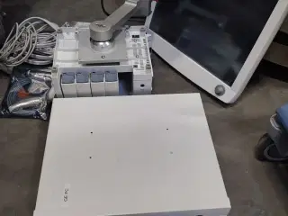 Patient monitoring system GE B850