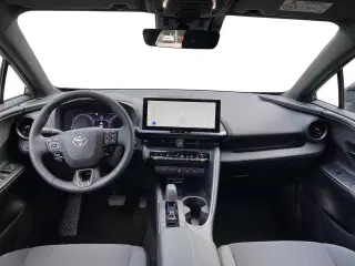 Toyota C-HR 2,0 Plugin-hybrid Style Smart Bi-tone E-CVT 223HK 5d Trinl. Gear
