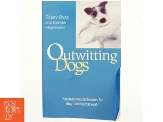 Outwitting dogs af Terry Ryan