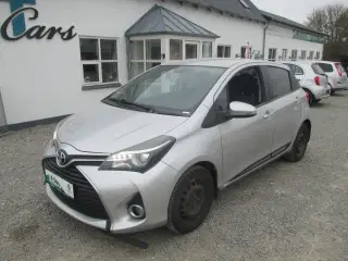 Toyota Yaris 1,3 VVT-i T2 Limited