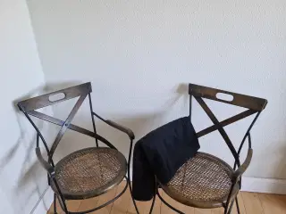 2 Antik design stole sælges 