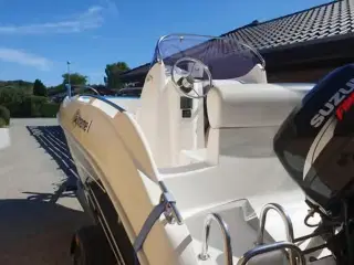 Styrepultbåd