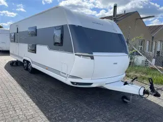 2014 - Hobby Prestige 720 UKFe   Hobby Prestige 720 UFKE årg. 2014 7 sovepladser, 8 siddepladser.