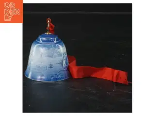 Bing & Grøndahl juleklokke 1983 fra Bing & Grøndahl (str. 10 cm)