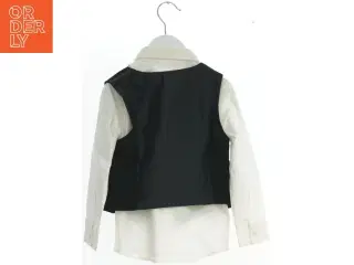 Børne skjorte med vest og butterfly fra H&M (str. 104)