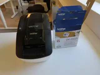 Label printer, Brother QL-700
