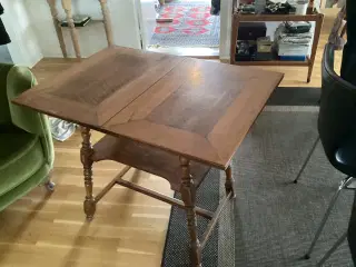 Ældre antik spillebord