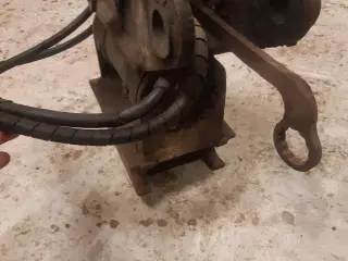 HKS Compact tilt