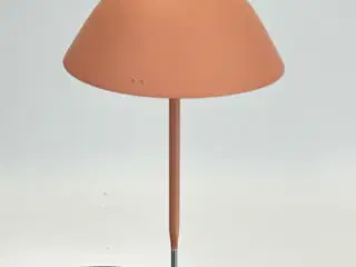 w103 Sempé b bordlampe fra Wästberg