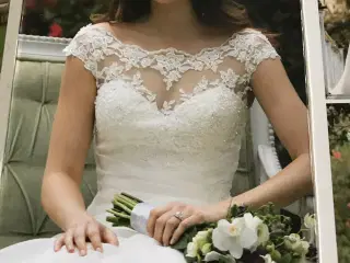 Smuk smuk smuk brudekjole i råhvid