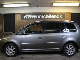 VW Touran 2,0 TDi 140 Highline Van