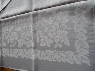 DUG - BORDDUG - gråt blankt mønster