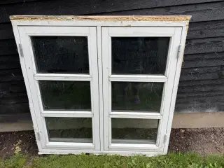 Bondehusvindue 102 x 97 cm