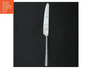 Brugt smørkniv i stål fra Amefa (str. 22 cm)