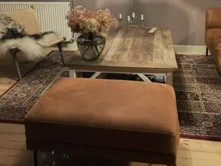 Sofabord i genbrugstræ