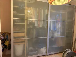 Klædeskab fra Ikea - PAX