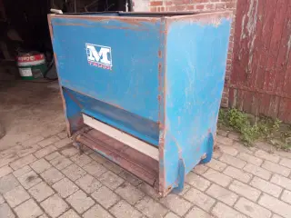 ROEKASSE / FLISMAGASIN Merrild fodervogn 