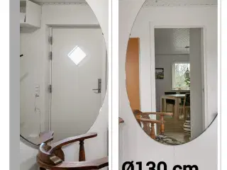 Stort flot rundt spejl