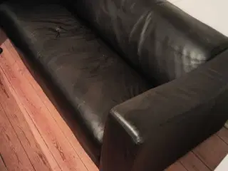 2 person sofa sælges