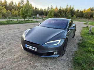 Tesla Model S 75D