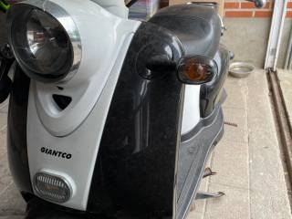 Giantco Knallert 30 km/t