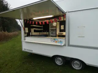 2500 kg salgstrailer