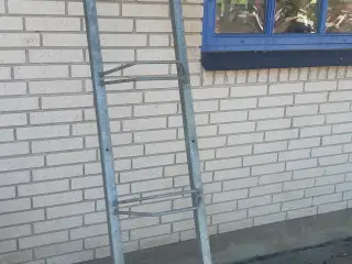 Cykelstativ galvaniseret til vægmontering